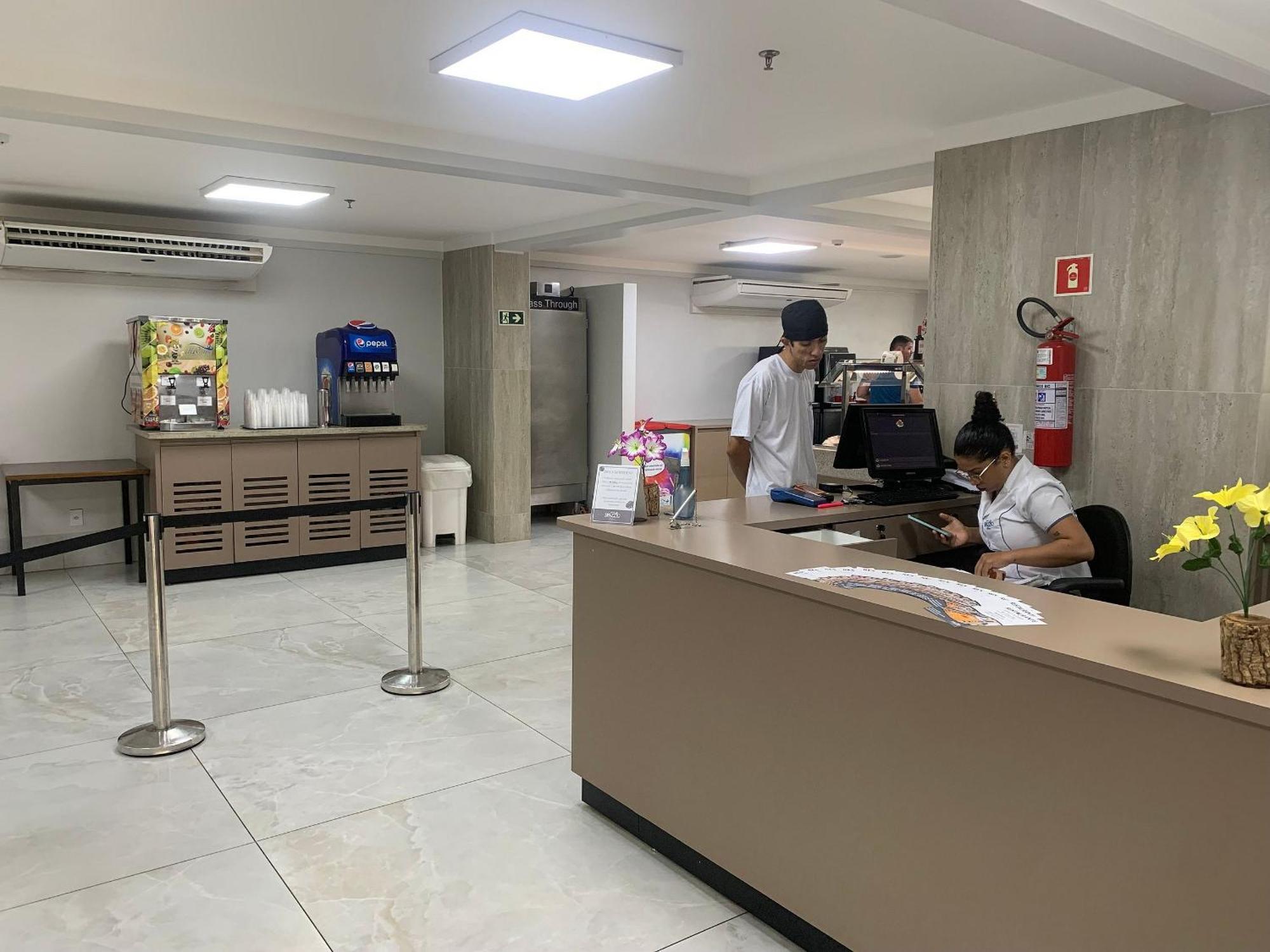 Hotel Spazzio Diroma Cafe Da Manha E Acesso Ao Acqua Park Caldas Novas Eksteriør bilde