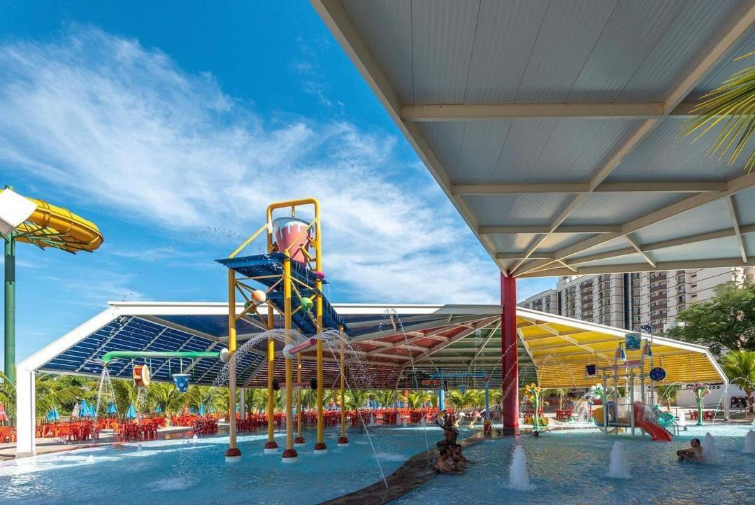 Hotel Spazzio Diroma Cafe Da Manha E Acesso Ao Acqua Park Caldas Novas Eksteriør bilde